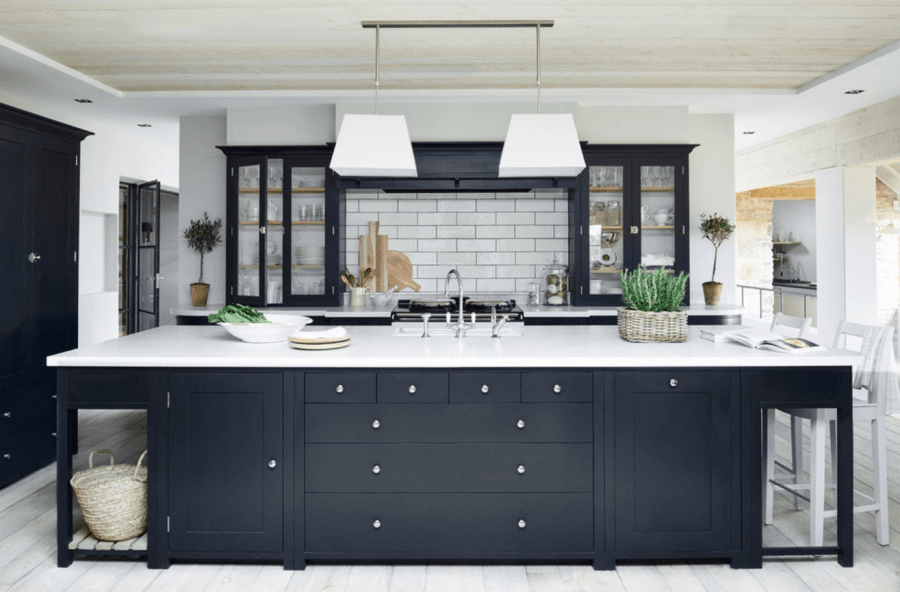 Black and white kitchen