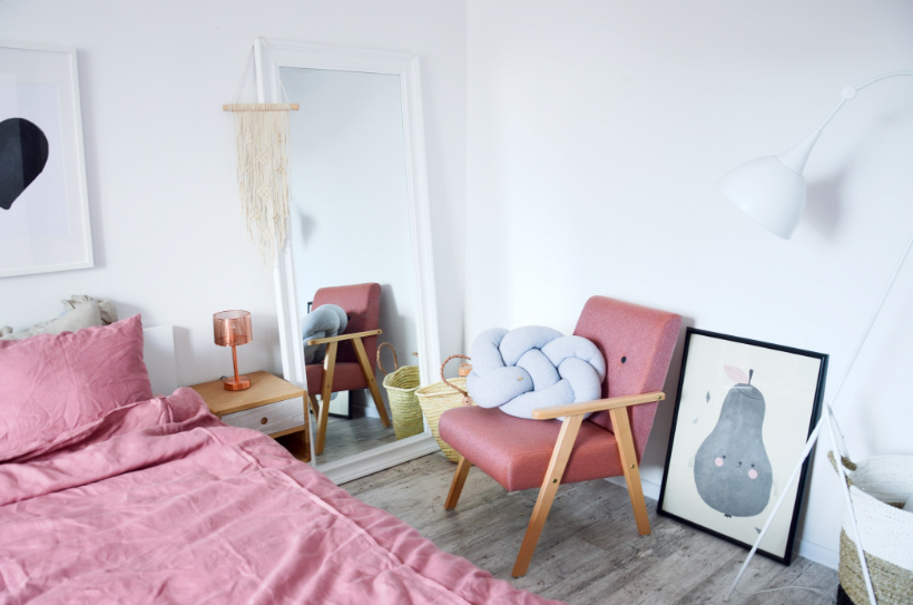 Arredamento minimalista boho per la camera da letto