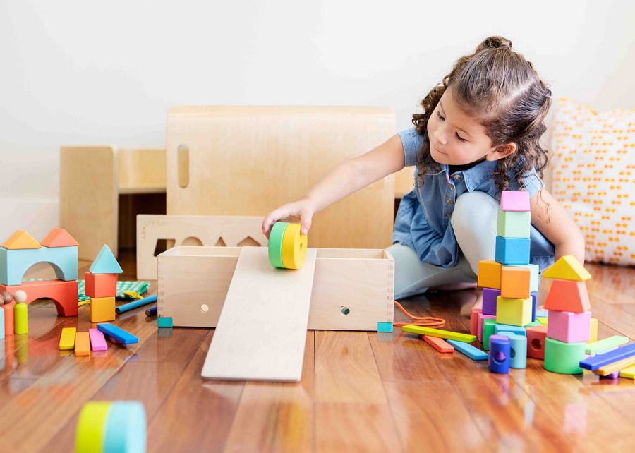 Blocchi di legno - un regalo per un bambino