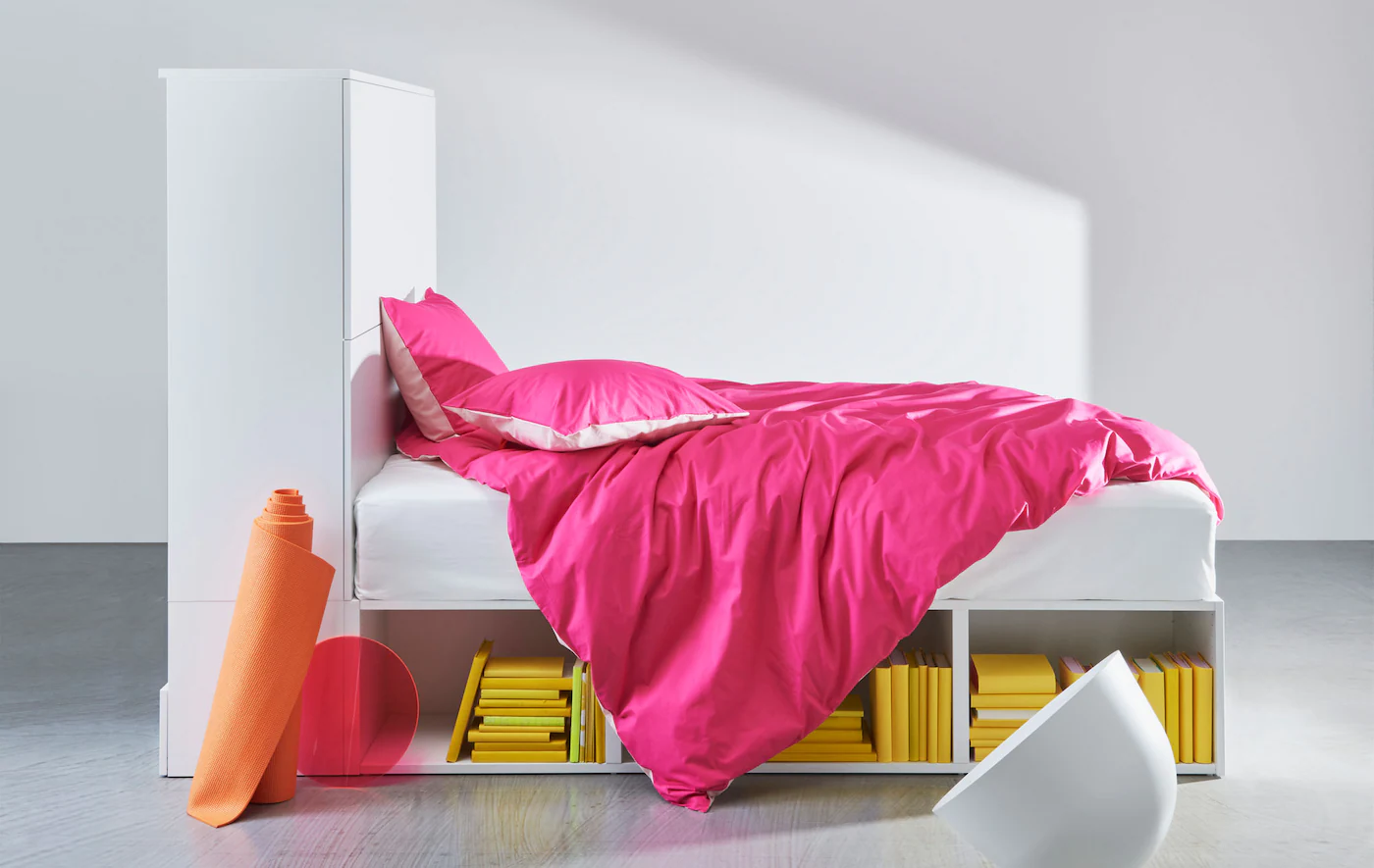 Arredamento letto fucsia