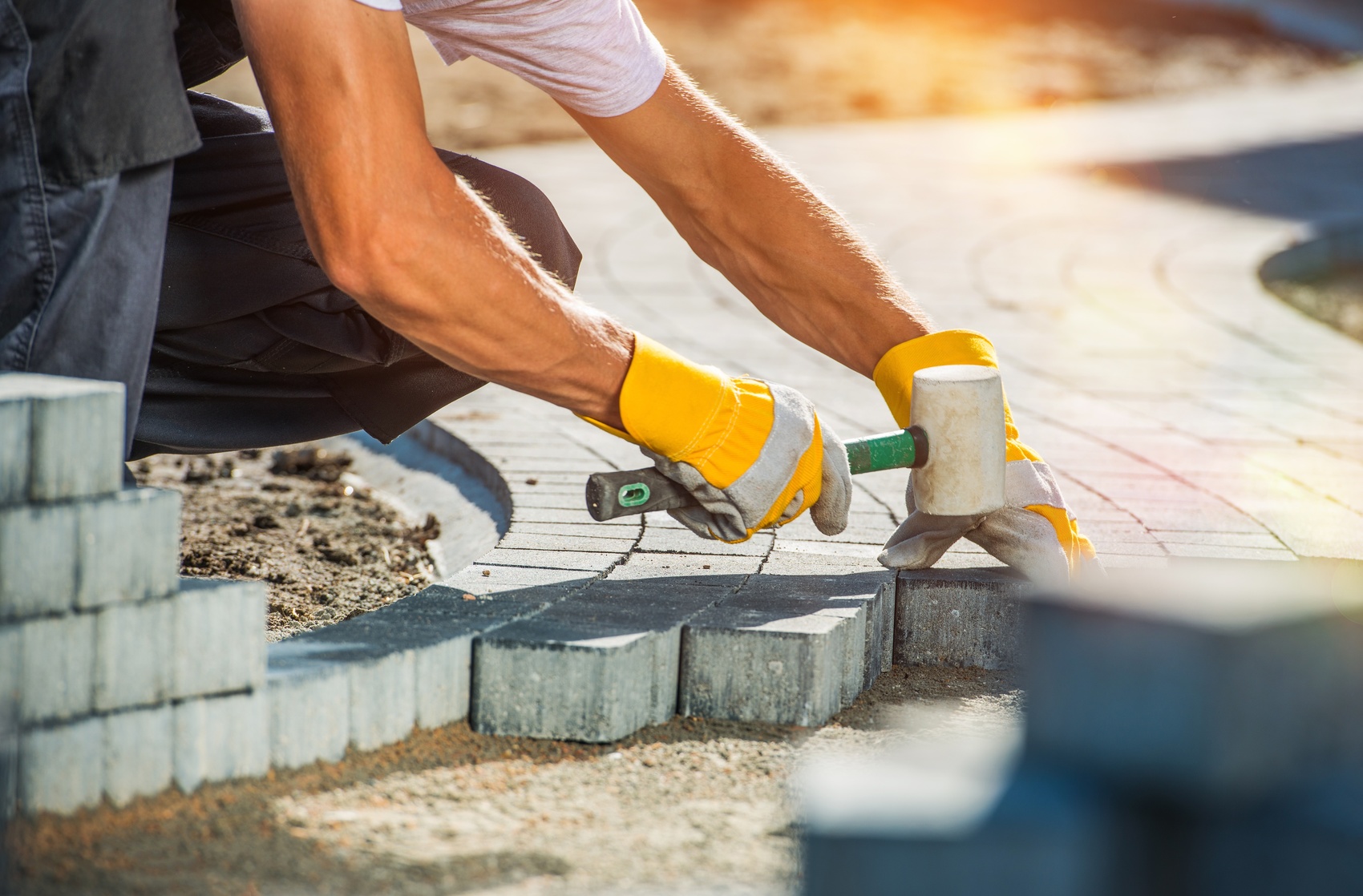 Pavimenti in Pietra. Come Posare le Pietre da Pavimentazione?