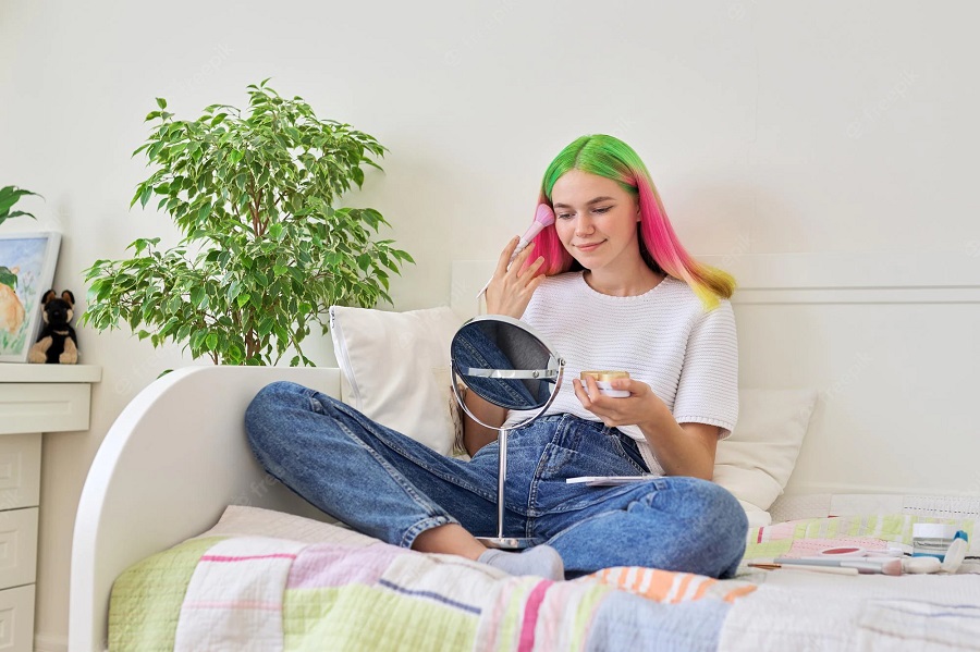 El primer conjunto real de cosméticos para un adolescente