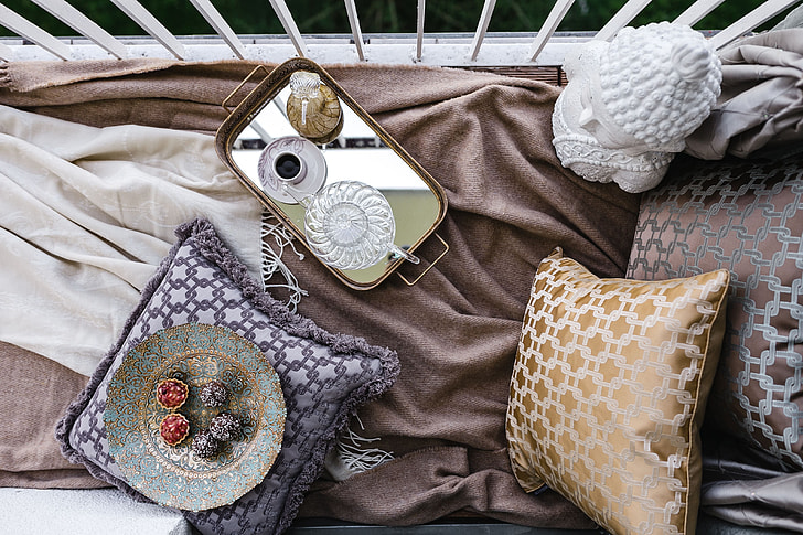 Small balcony - breakfast