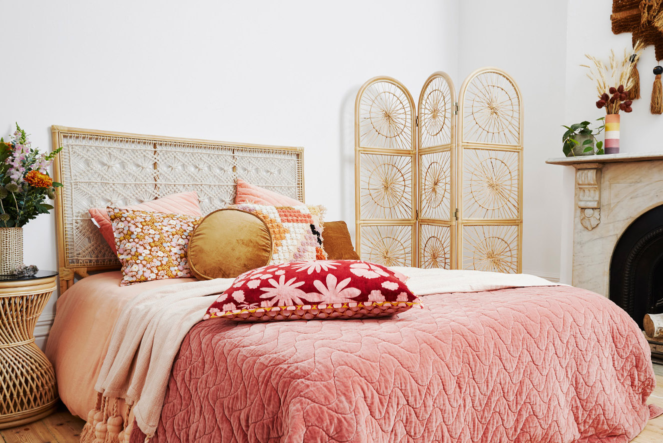 Rosa saturo - camera da letto boho chic