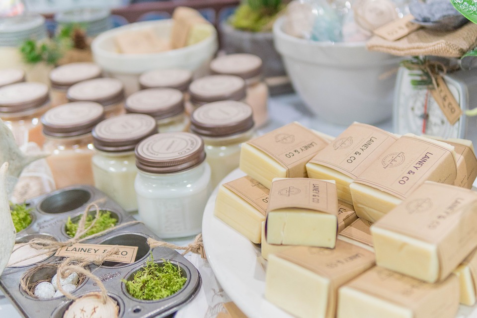 Cosmetici preferiti - un regalo di Natale per la mamma a qualsiasi età