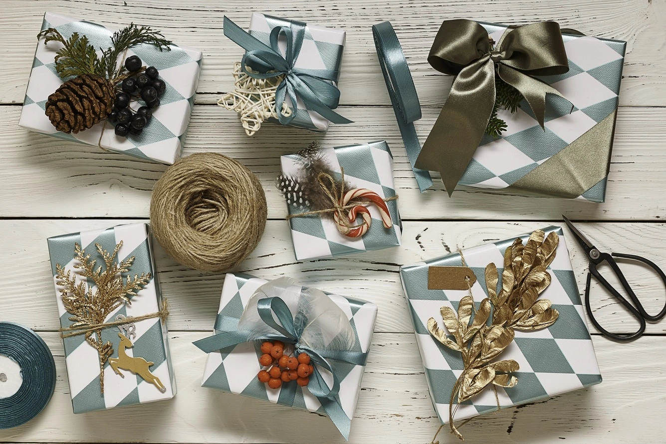 12 Sacchetti Regalo In Carta Kraft Marrone Con Manico E Finestra Trasparente - 16x12x6 Cm, Per Dolci, Biscotti E Piccoli Regali