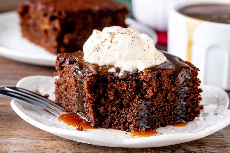 Old-fashioned gingerbread loaf – a long-maturing cake