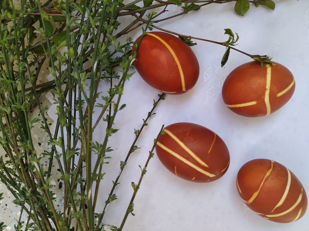 Colorful Easter eggs with rubber band patterns