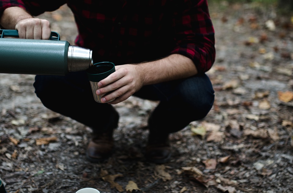 A vacuum flask or a thermal mug - practical Christmas gifts for boyfriend