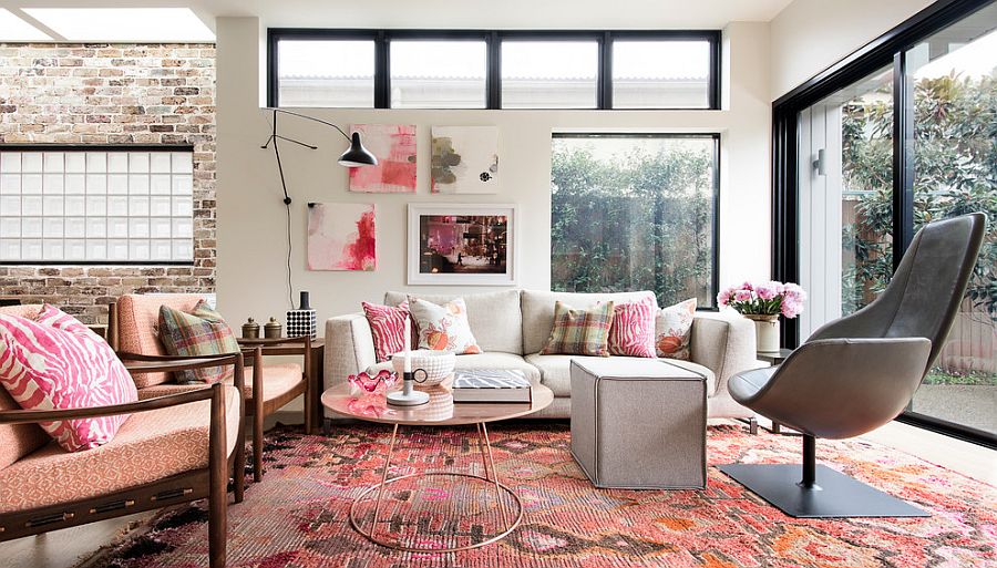 Sala de estar boho de colores - rosa