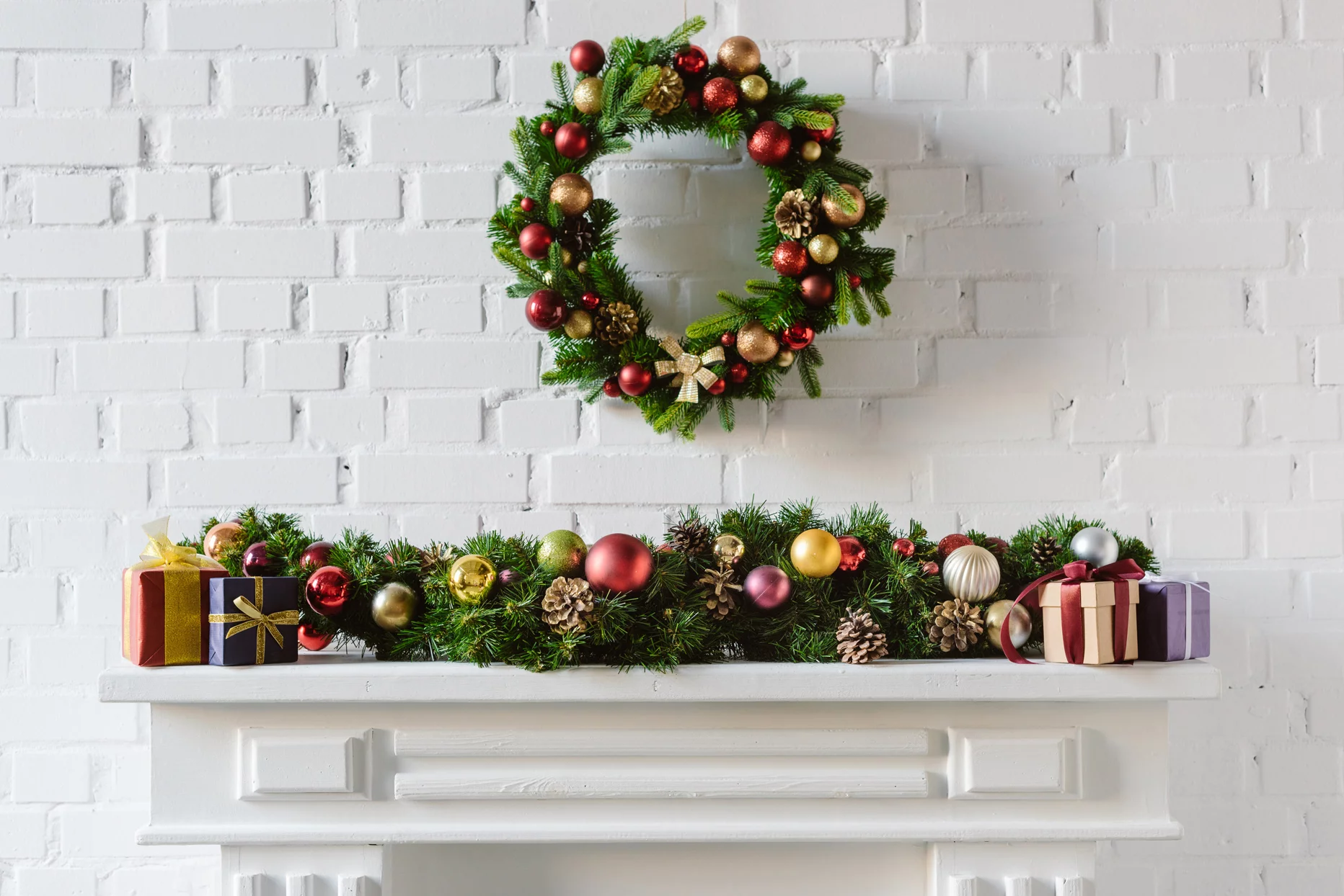 Couronne et guirlande - Décoration intérieure de Noël